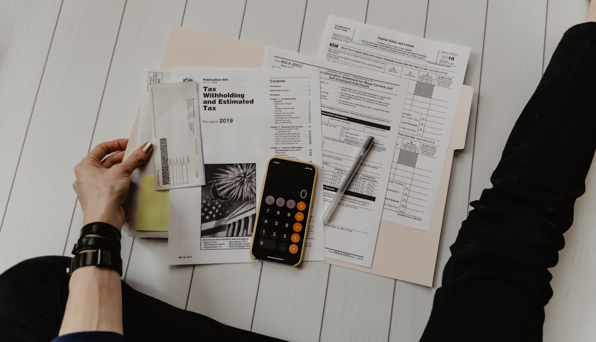 Credit auto sau leasing: ce compari